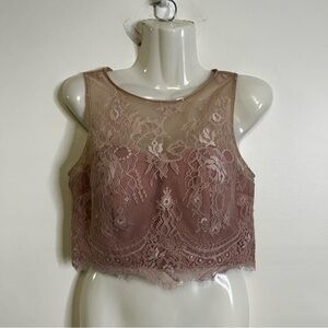 ◾️ JJ House Pink Lace Crop Top